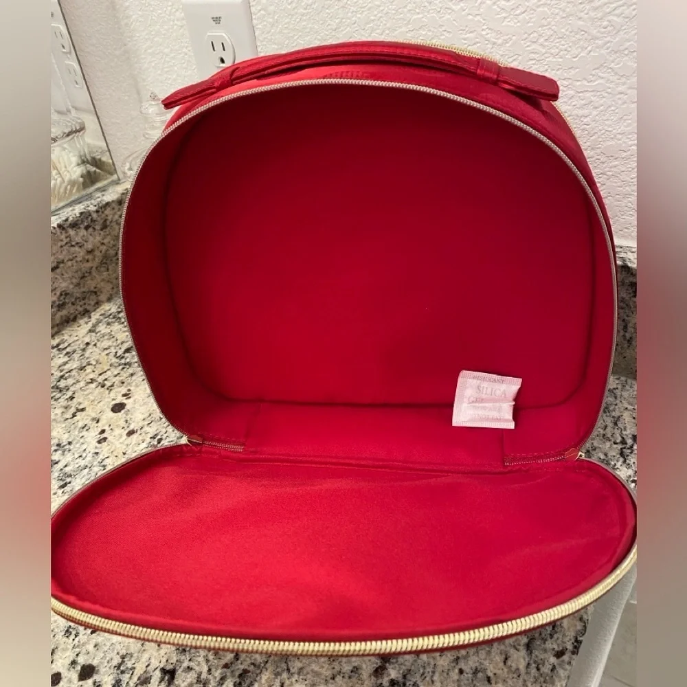 New Estée Lauder 2025 Glam Holiday Red Polka Dot Makeup Train Case